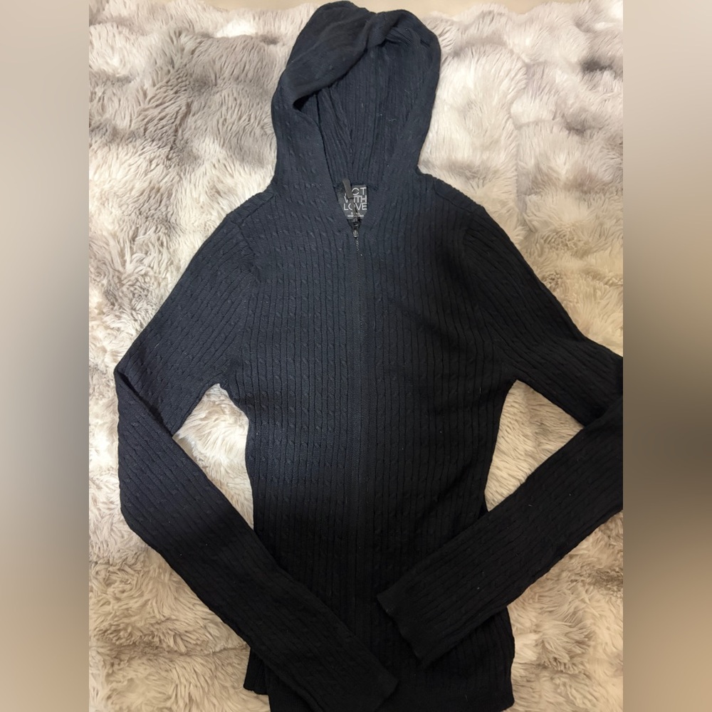 Black Ribbed Hoodie
